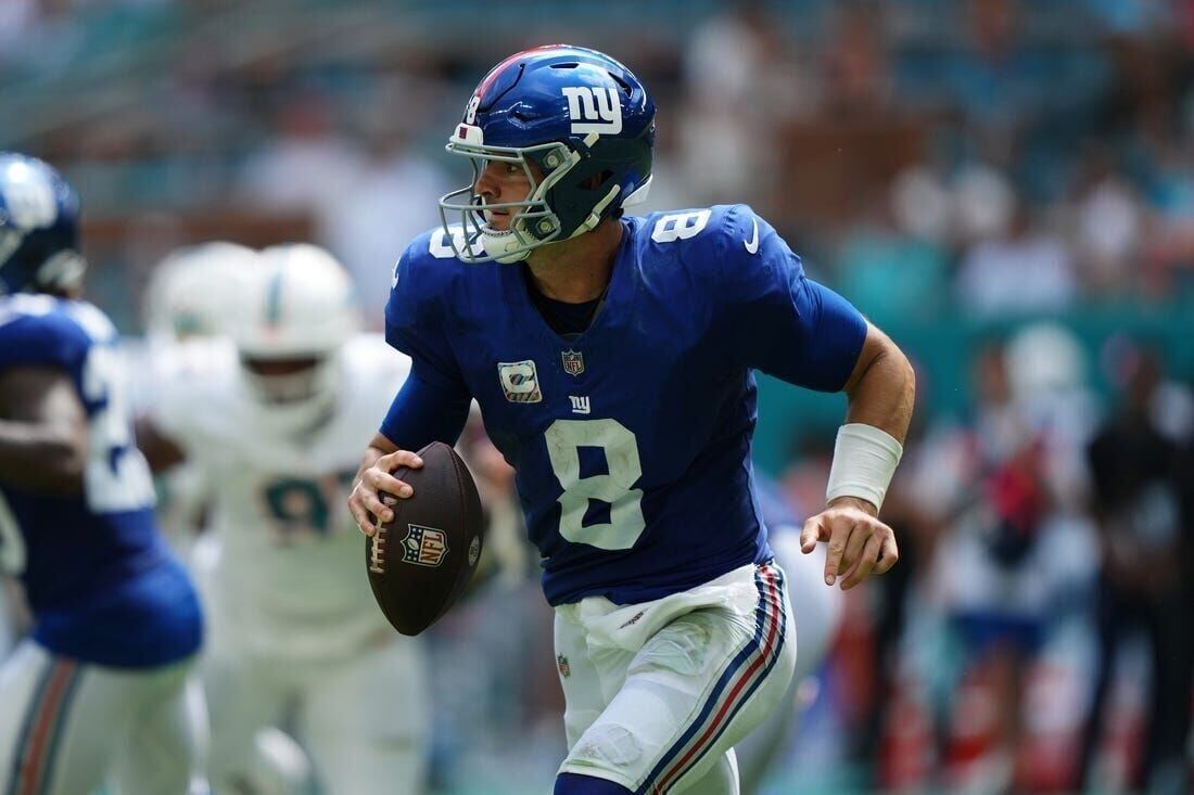 Giants QB Daniel Jones is Ready to Rock the Cowboys and Eagles