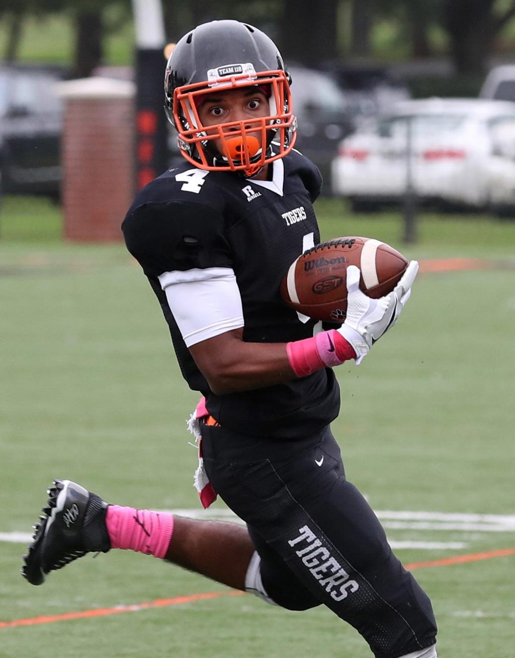 Notebook Woodberry Forest Football Schedule Takes On New Look C