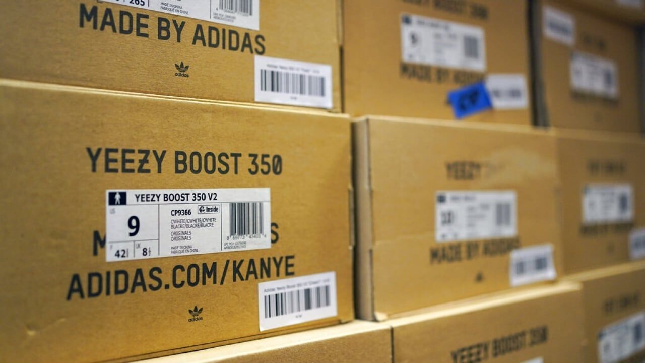 Adidas china outlet box yellow