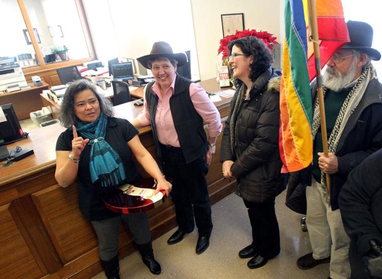 CDP 0306 Marriage516.JPG | | dailyprogress.com