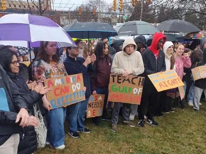 Jmu Riots JMU students demonstrate in rain over Trump education