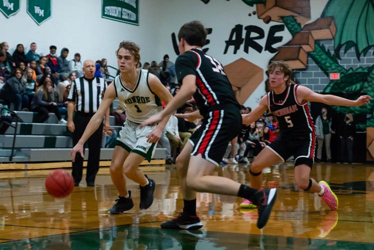Boys bball 3
