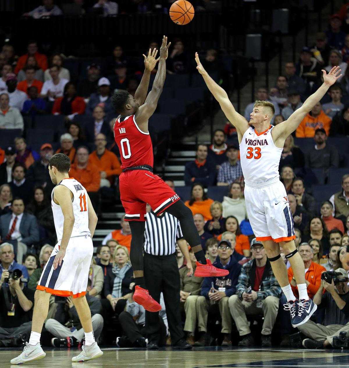 Virginia Tops N C State To Remain Undefeated In Acc Basketball