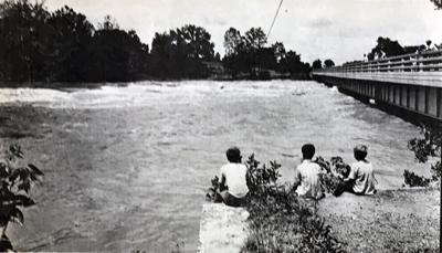 IHBNR: June 29, 1972_Rapidan flooding at new bridge