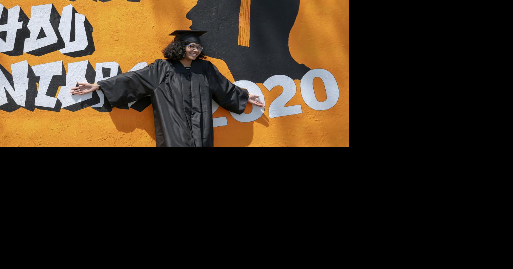 Charlottesville High School seniors take graduation 'Victory Lap'