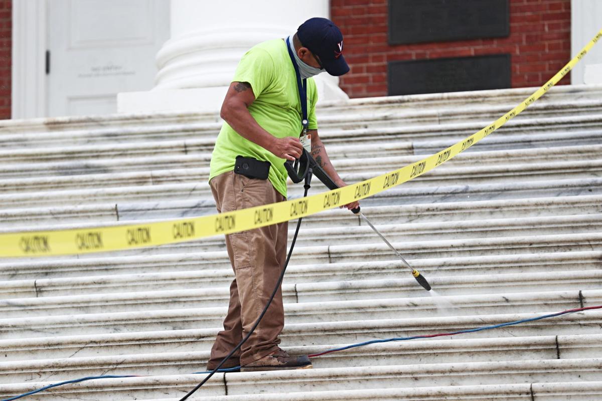 Power washing Rotunda
