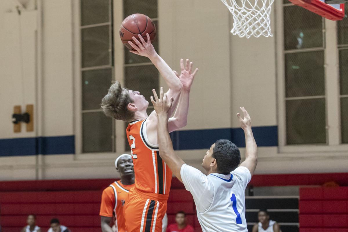 Brenegan's Buzzer-Beater Lifts Fork Union Past Combine Academy - Fork Union  Military Academy Athletics