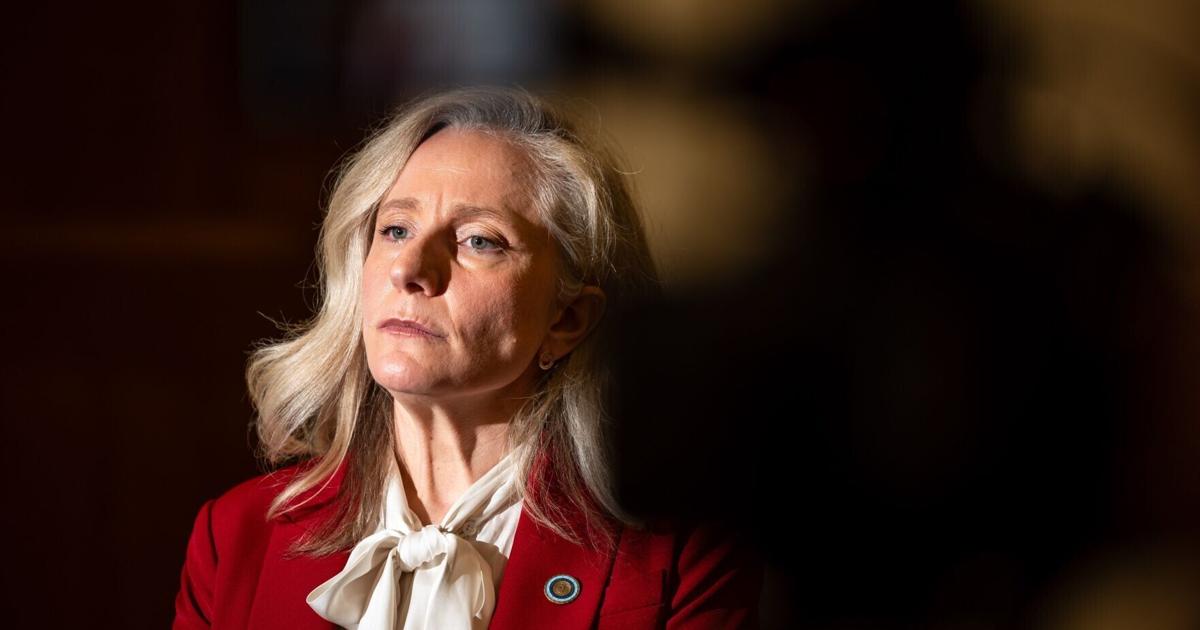 Spanberger drängt Trump, neue Zölle auf Kanada zurückzunehmen