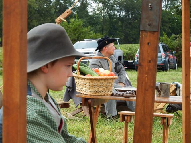Visitors, vendors and vehicles The Somerset Steam and Gas Pasture