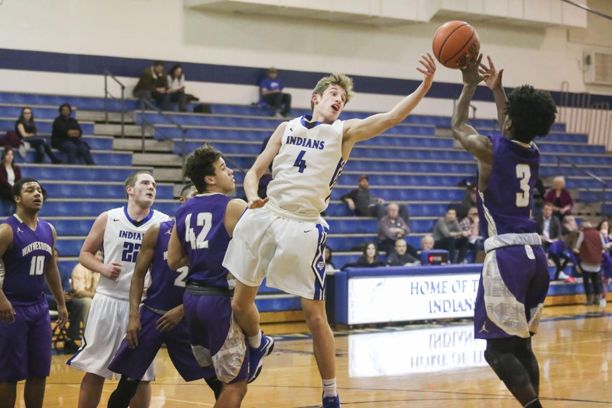 BOYS HOOPS: Little Giants grind out victory over Fort, 49-43 | Sports ...