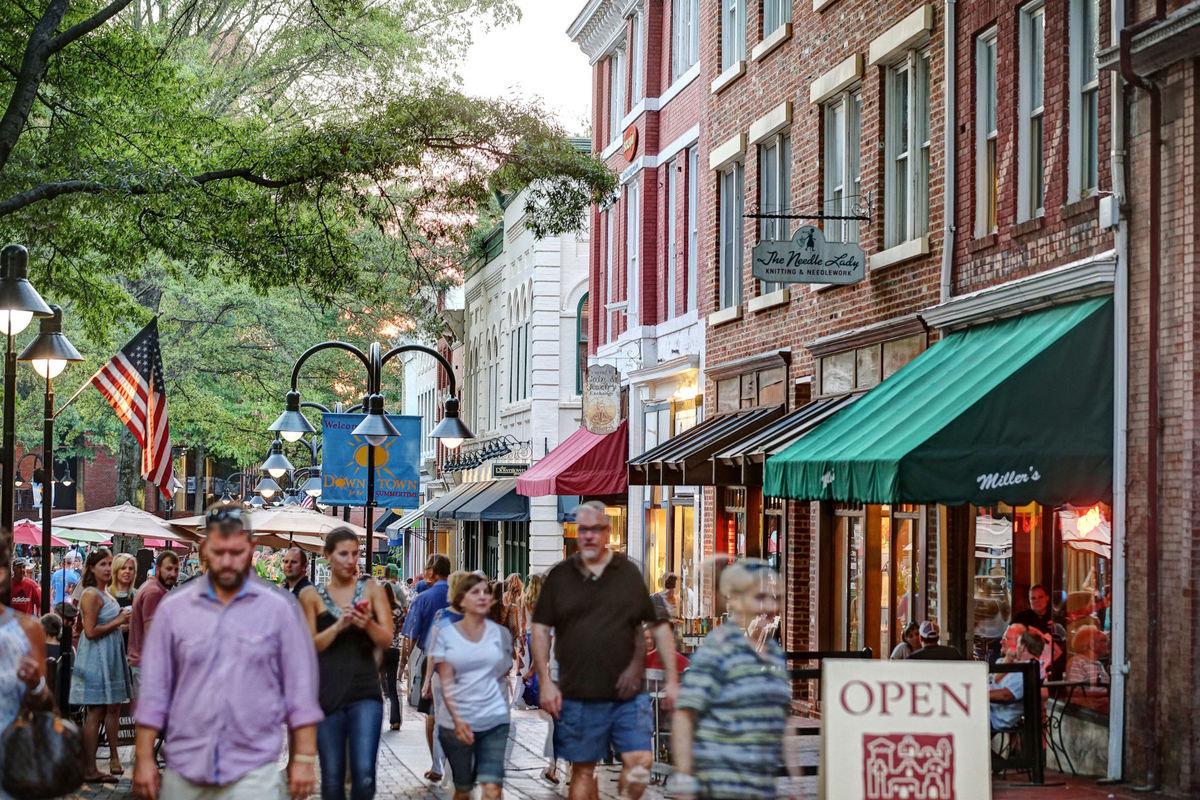 Two stabbed on Downtown Mall in Charlottesville Crime