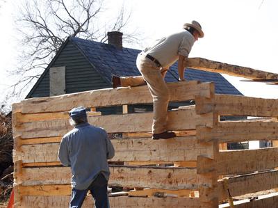 Montpelier Workshop Teaches Historic Techniques For Crafting Log