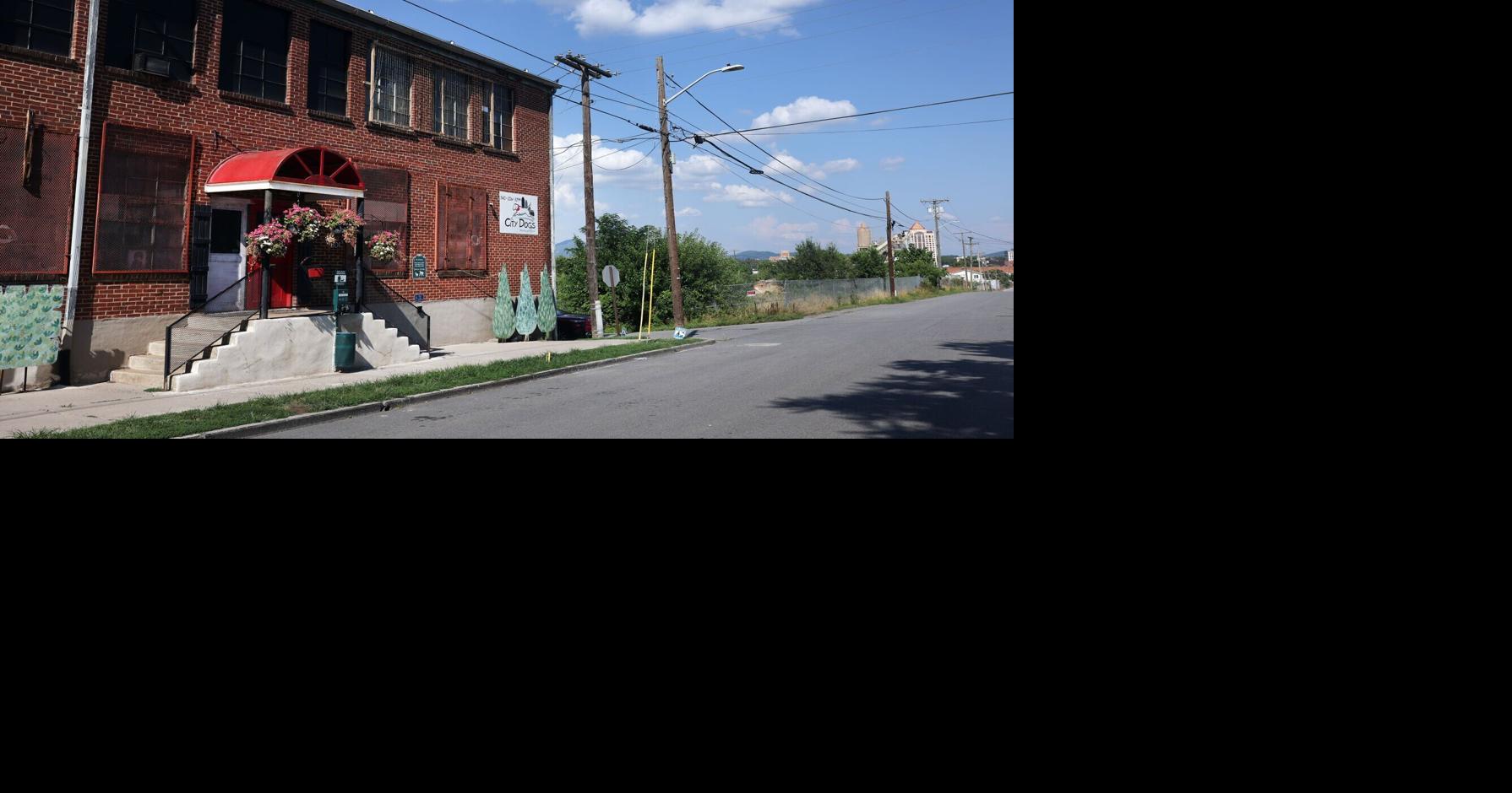 CITY DOGS KENNEL 'Heat distress' spurred investigation into City Dogs kennel by Roanoke police LAURENCE HAMMACK The Roanoke Times Jul 10, 2026 Jul 10, 2026 Updated 4 hrs ago