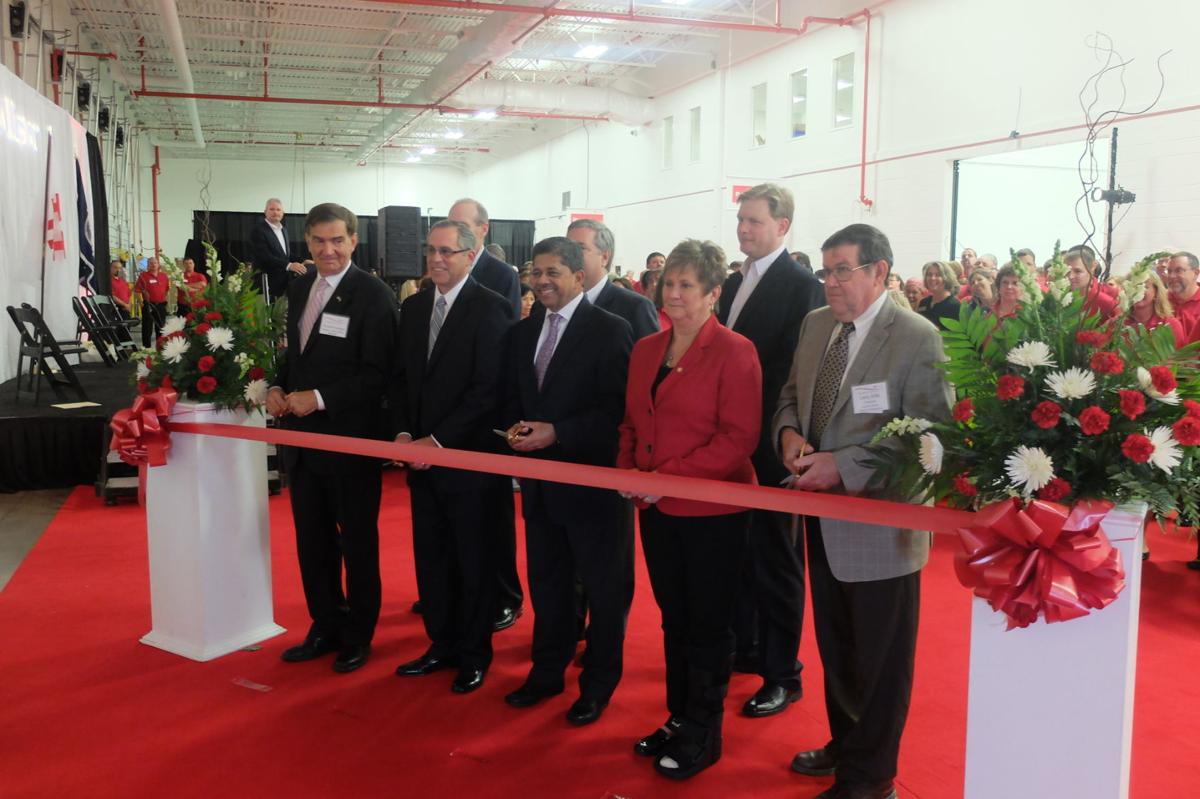 Hollister celebrates 25 percent expansion Local