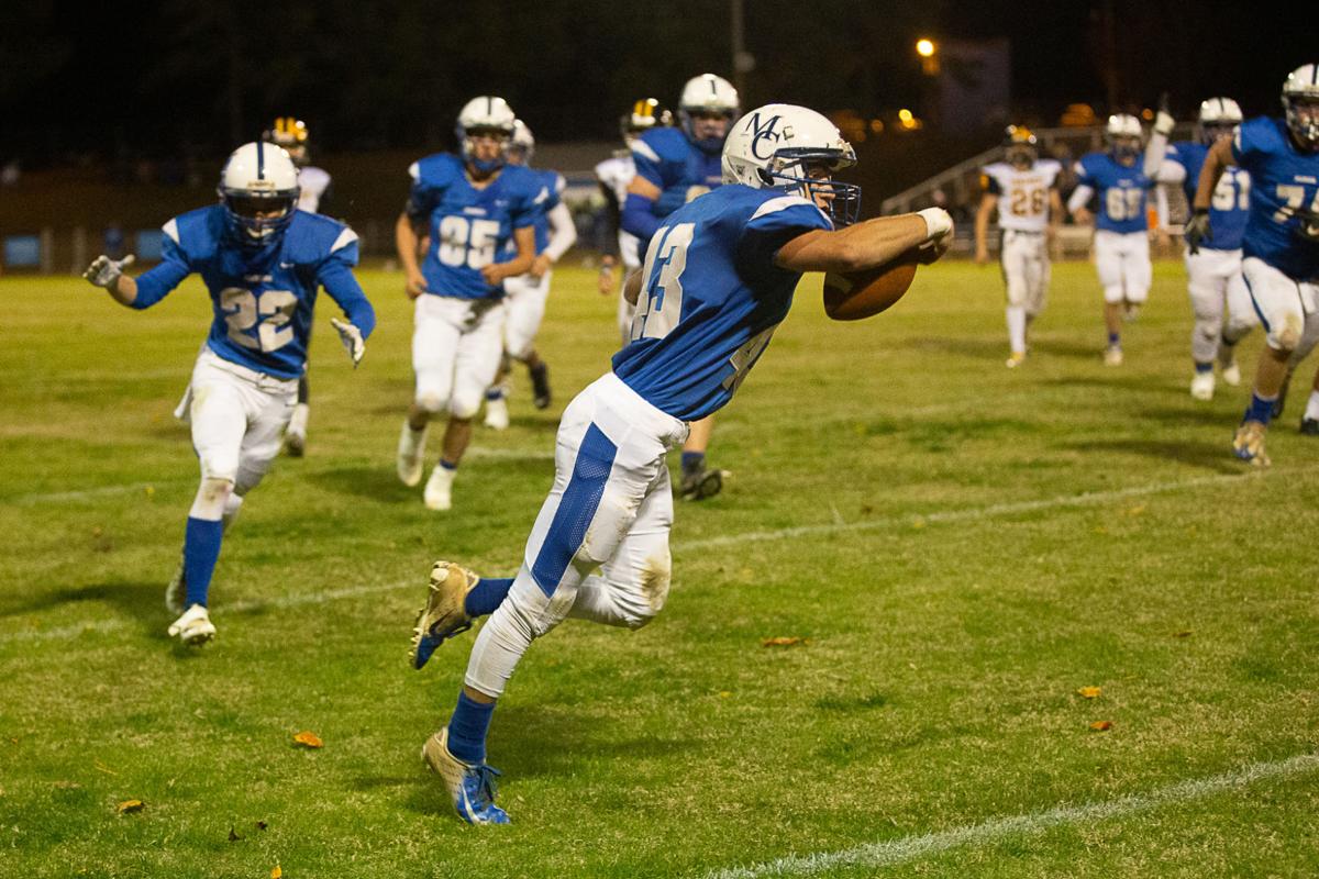 Sports-football