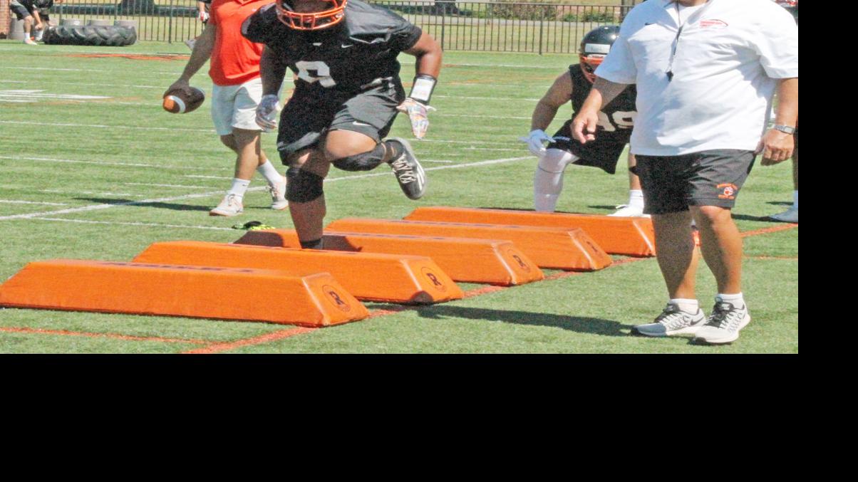 Football Game Preview Bishop Mcnamara Vs Woodberry Forest