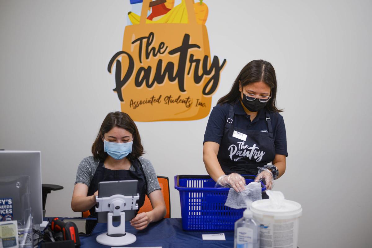 Permanent food pantry opens at CSUF Campus News dailytitan com