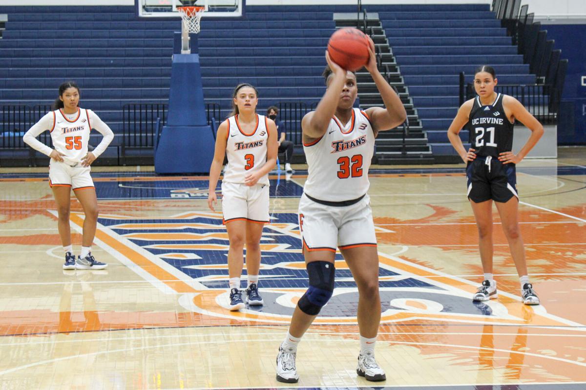 Women's basketball prepares for UC Irvine | Sports ...