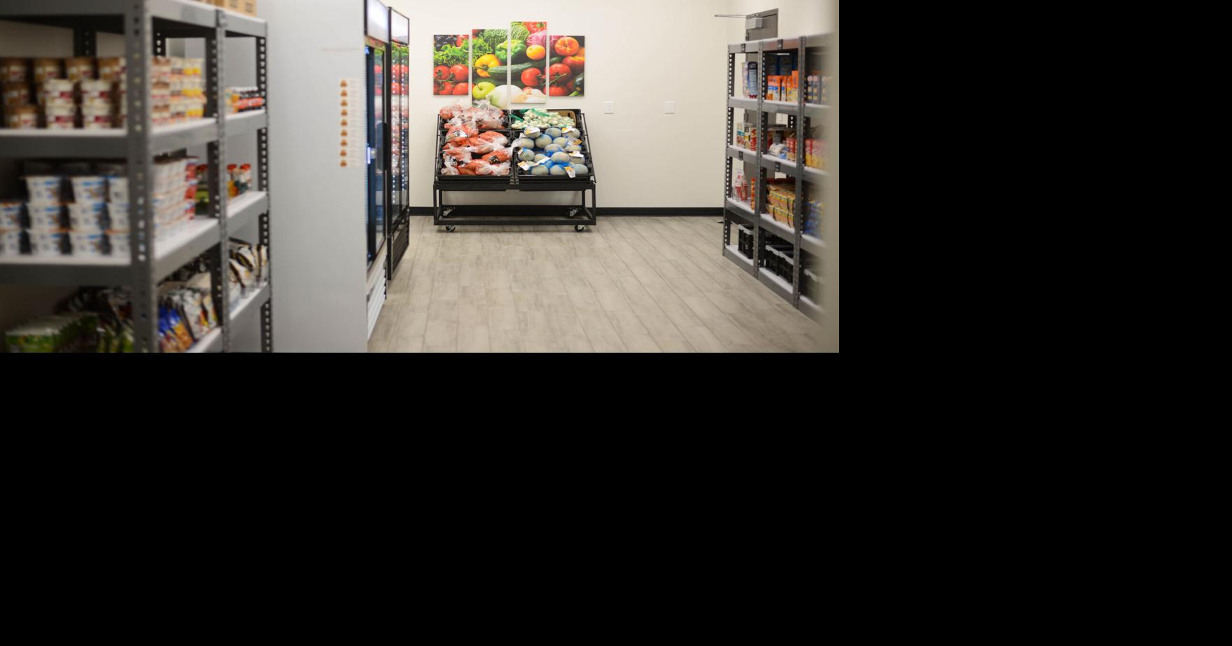 Permanent food pantry opens at CSUF Campus News dailytitan com