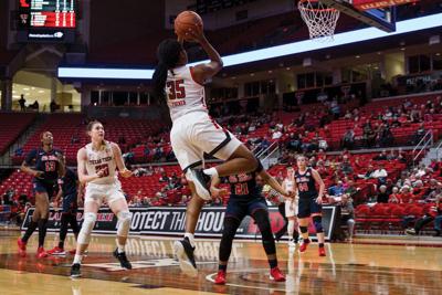 Lady Raiders Continue Win Streak With 81 55 Win Sports