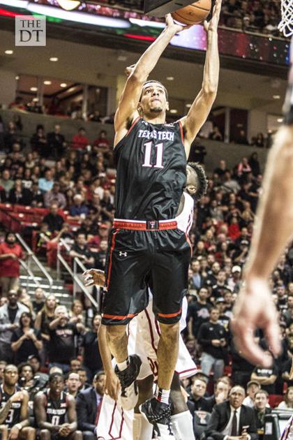 Sophomore Class Improves From Freshman Season Men S Basketball Dailytoreador Com
