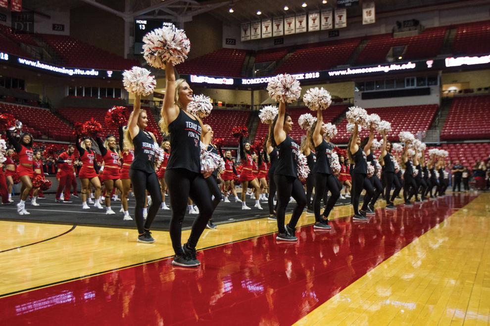 Students, alumni celebrate Texas Tech at Pep Rally La Vida