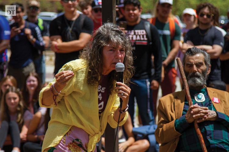 Sister Cindy and Brother Jed visit Tech campus again Multimedia