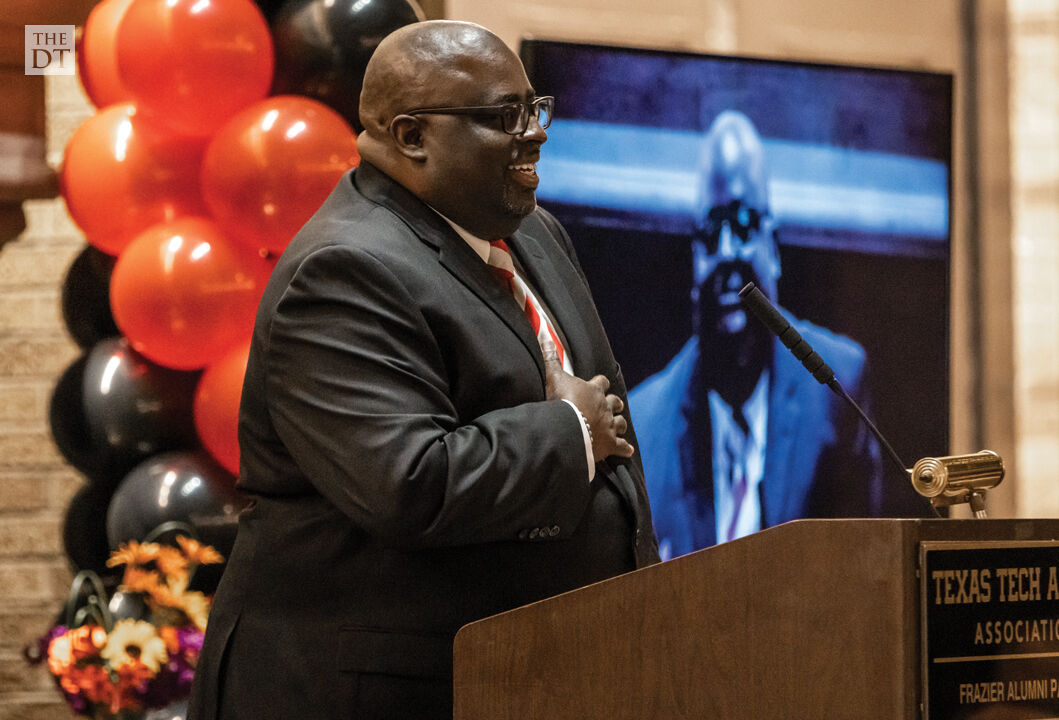 Powell closes off award presentations with a special speech