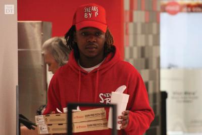Pizza Hut opens new location on campus