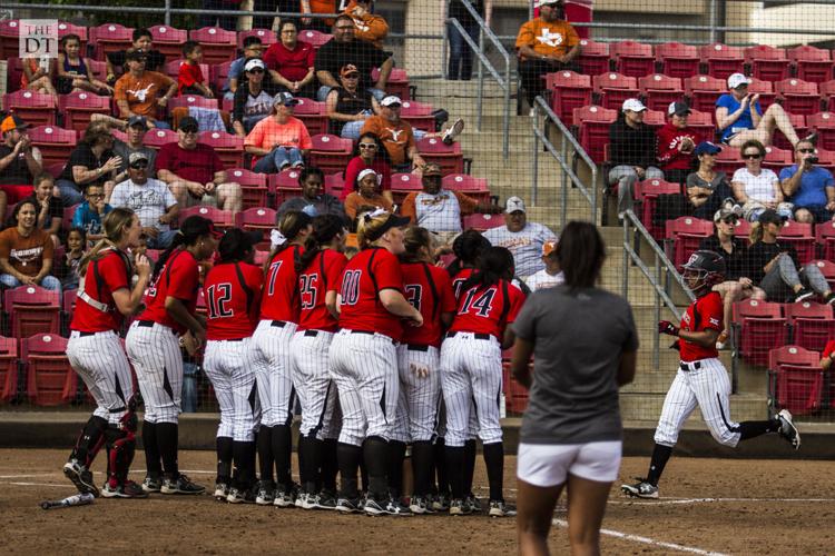 Softball vs. Texas Game 2 Gallery