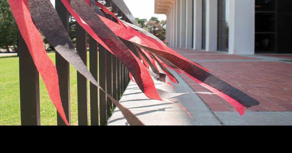 What time does a student's game day start? La Vida