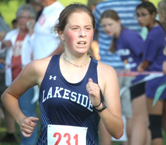 Cross country Weiland, Lakeside Lutheran boys win