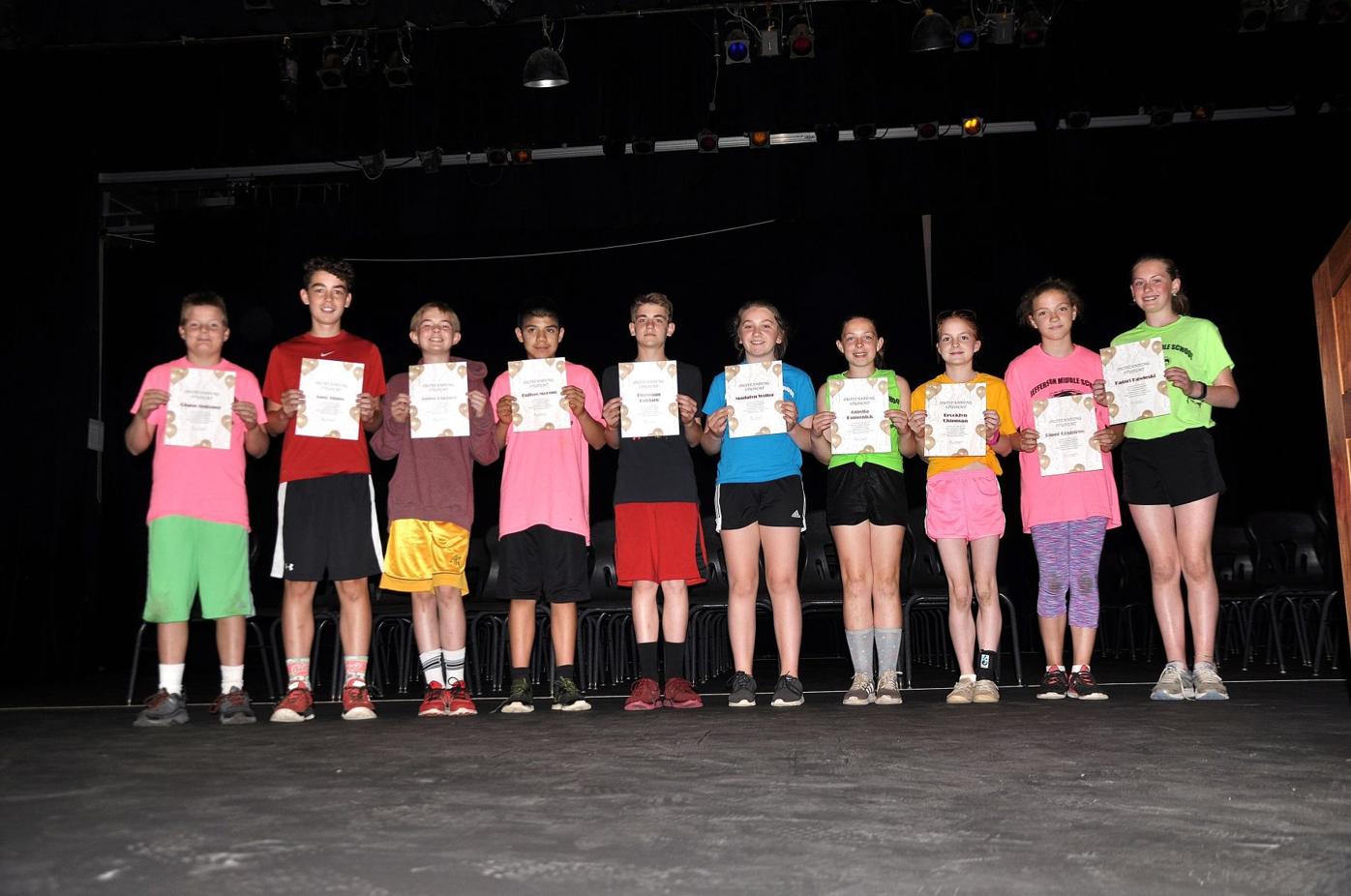Jefferson Middle School Presents Awards Jefferson Dailyunion Com Julio alberto victoriano saavedra vega; jefferson middle school presents awards