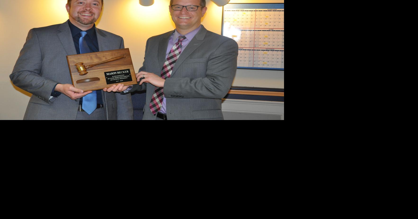 Update Fort city manager to accept Oconomowoc position Editors Pick