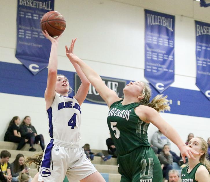 Wiaa D4 Girls Basketball Cambridge Survives Against Markesan