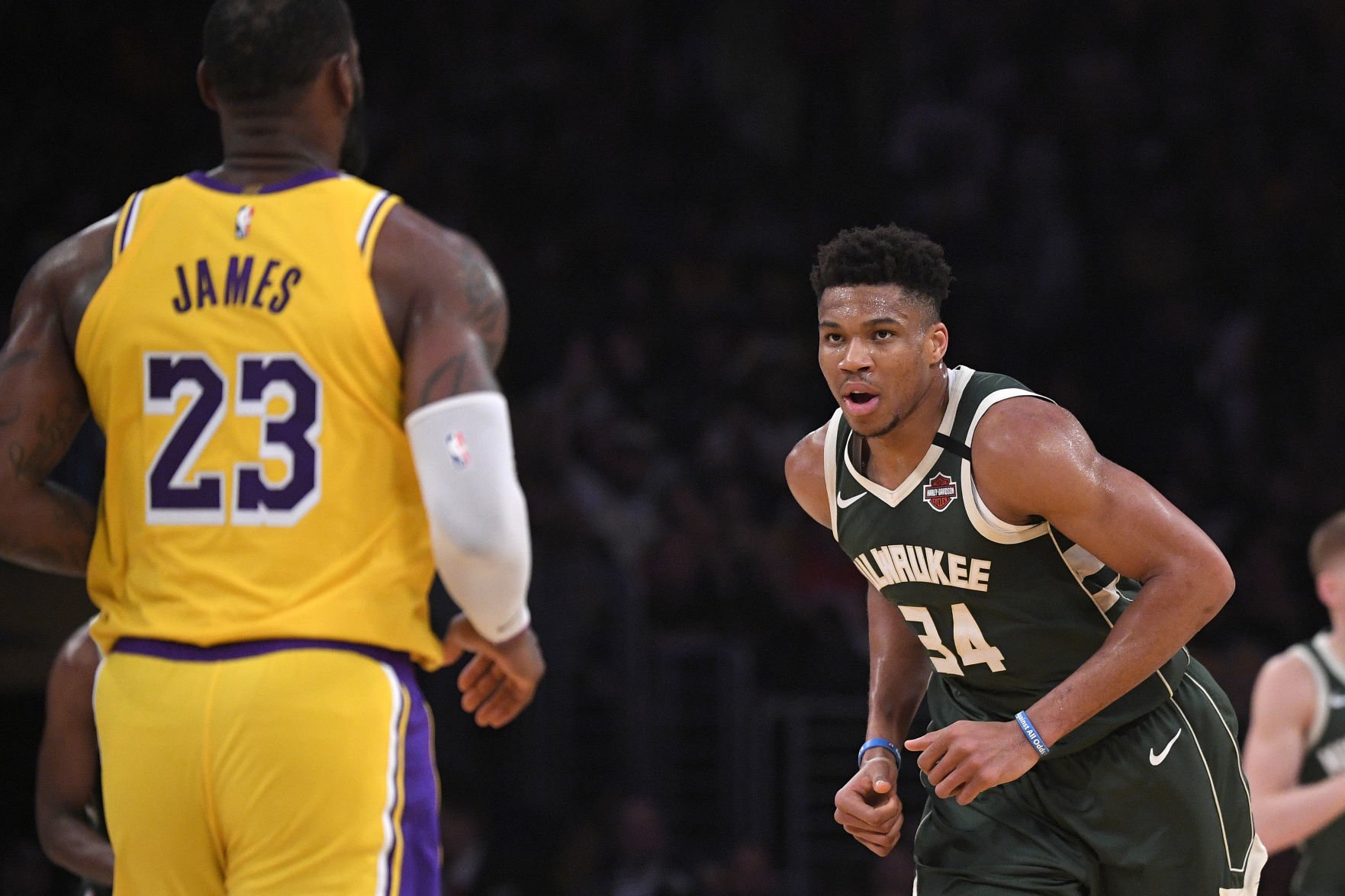 dailyunion.com - AP Photo / Mark J. Terrill - Bucks Lakers Basketball