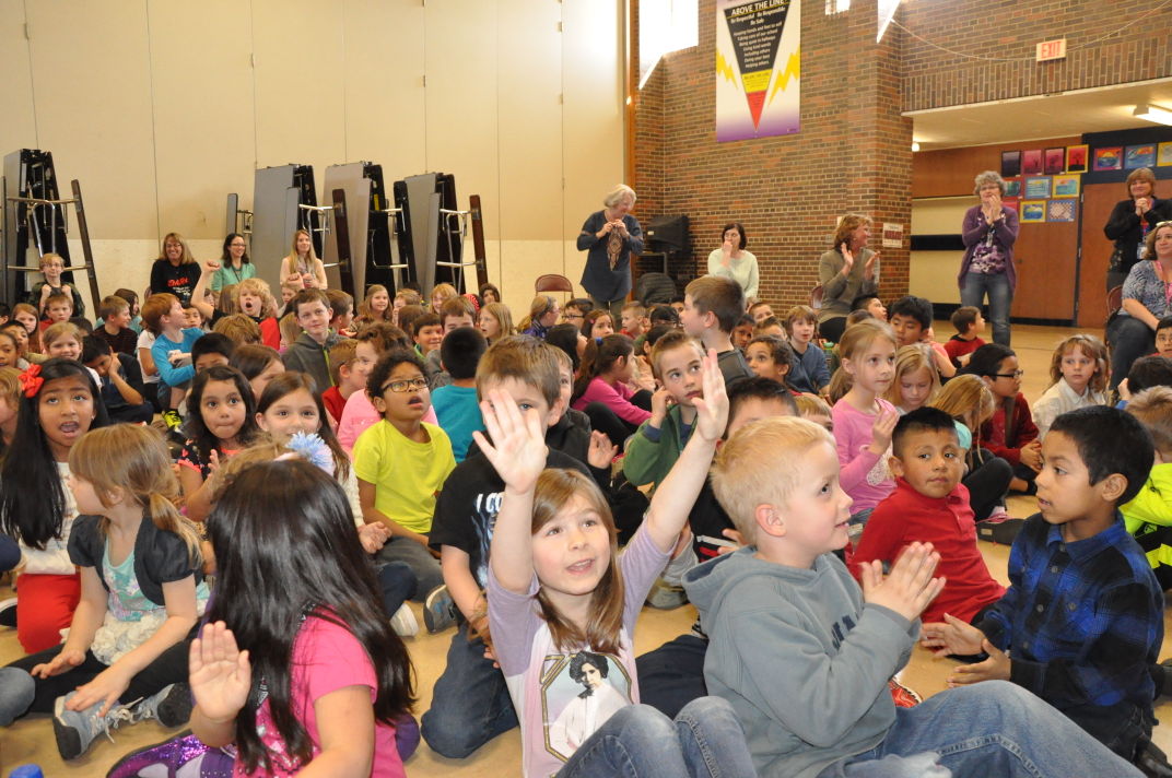 SPIDER WEB Photo Galleries