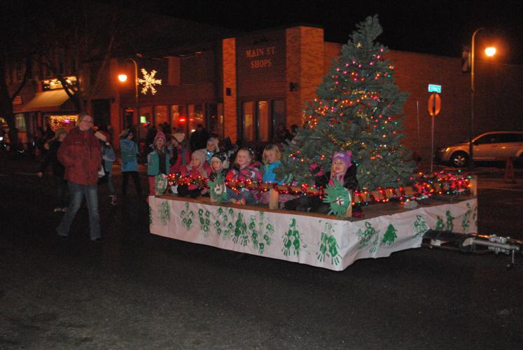 WHITEWATER'S CHRISTMAS PARADE OF LIGHTS Photo Galleries