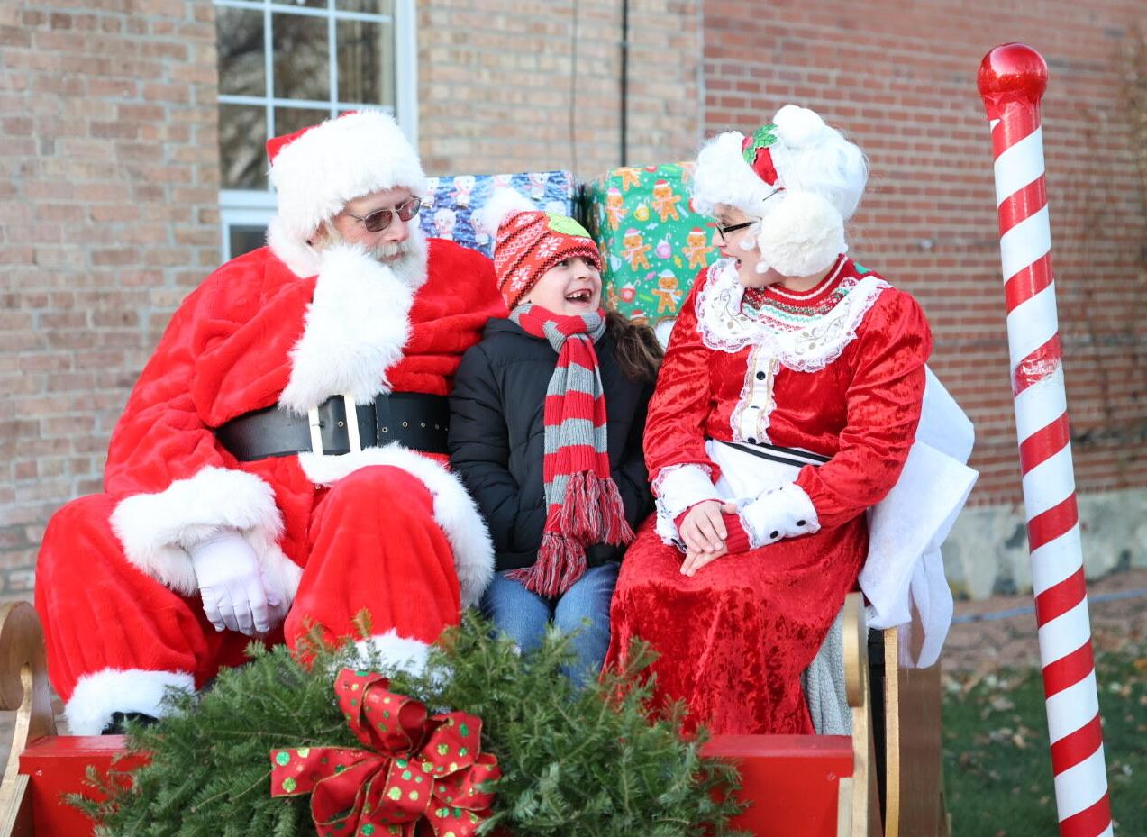 Polar Path Fort Atkinson holiday weekend is Dec. 57 Local