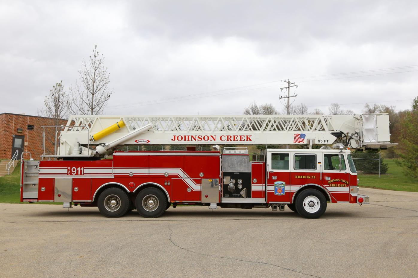 Johnson Creek Fire Department, EMS purchases ‘new’ ladder truck News