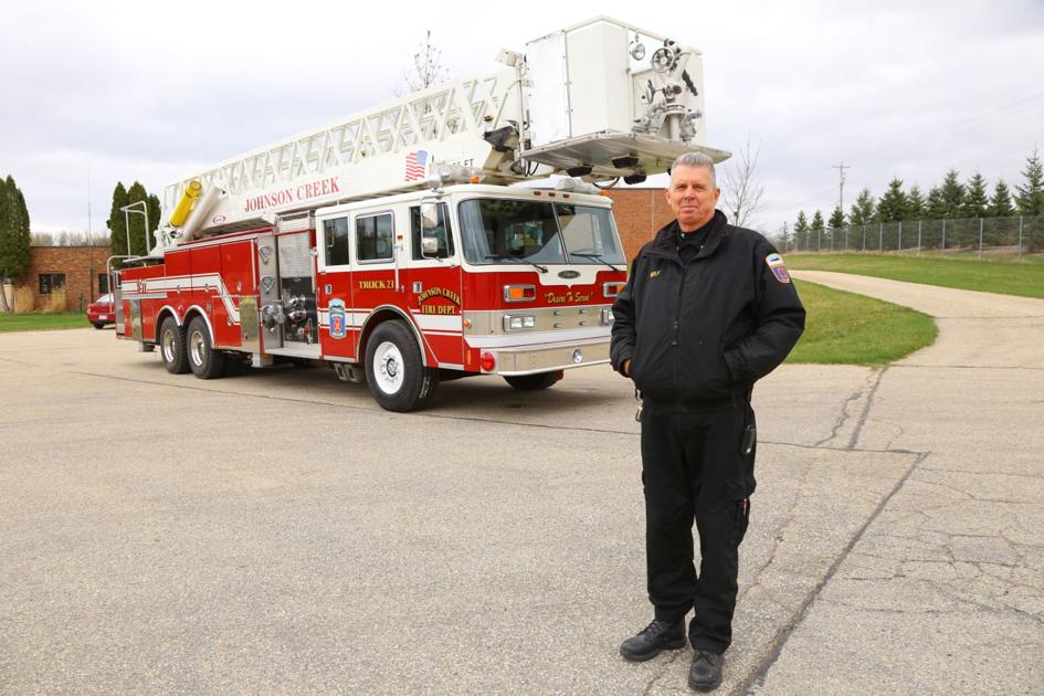 Johnson Creek Fire Department, EMS purchases ‘new’ ladder truck Daily