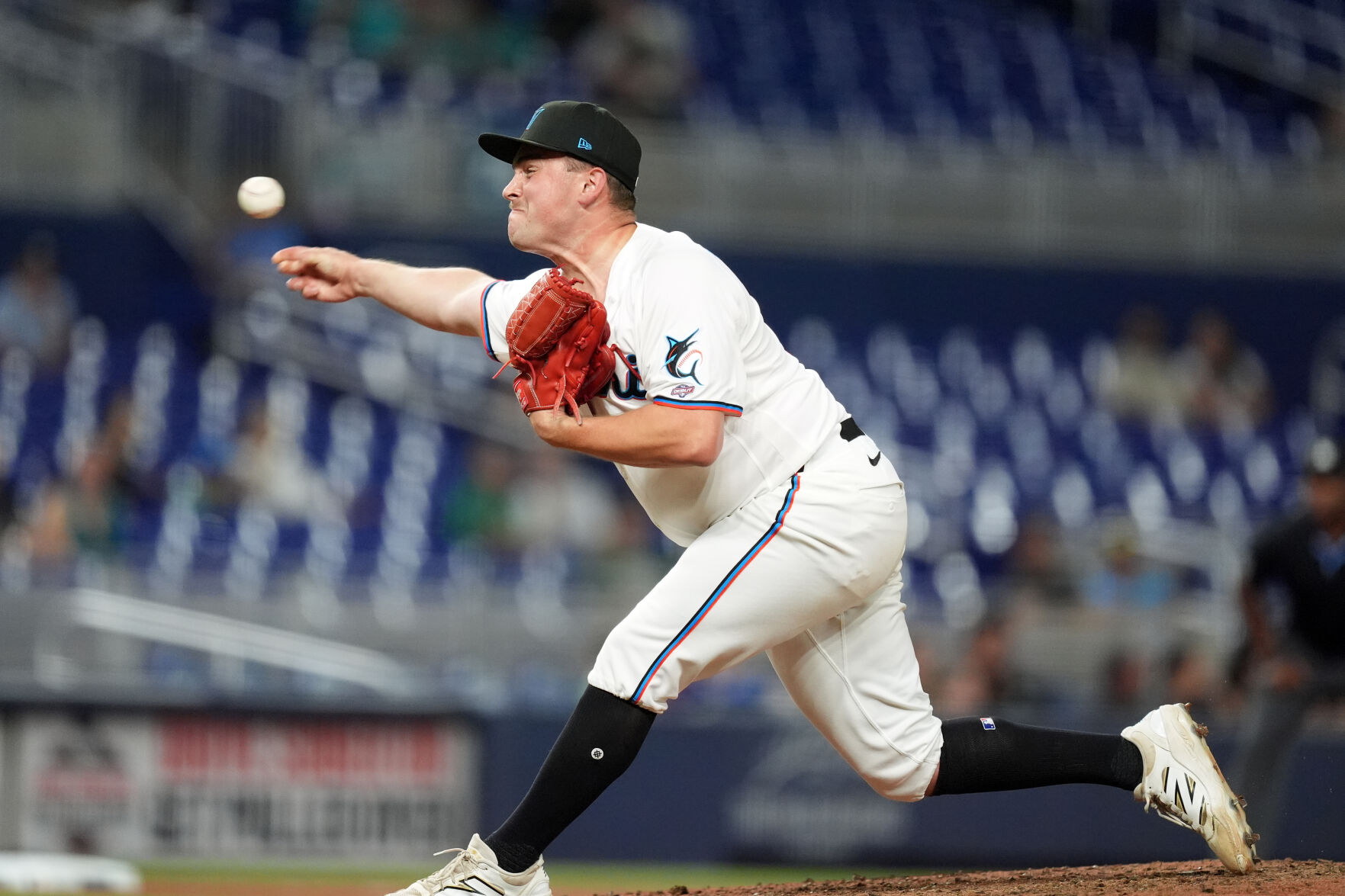 Rutschman's go-ahead, pinch-hit single in ninth helps lift Orioles