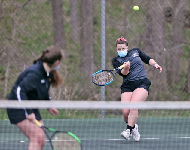 WIAA girls tennis Niebler, Houwers advance to state tourney Sports