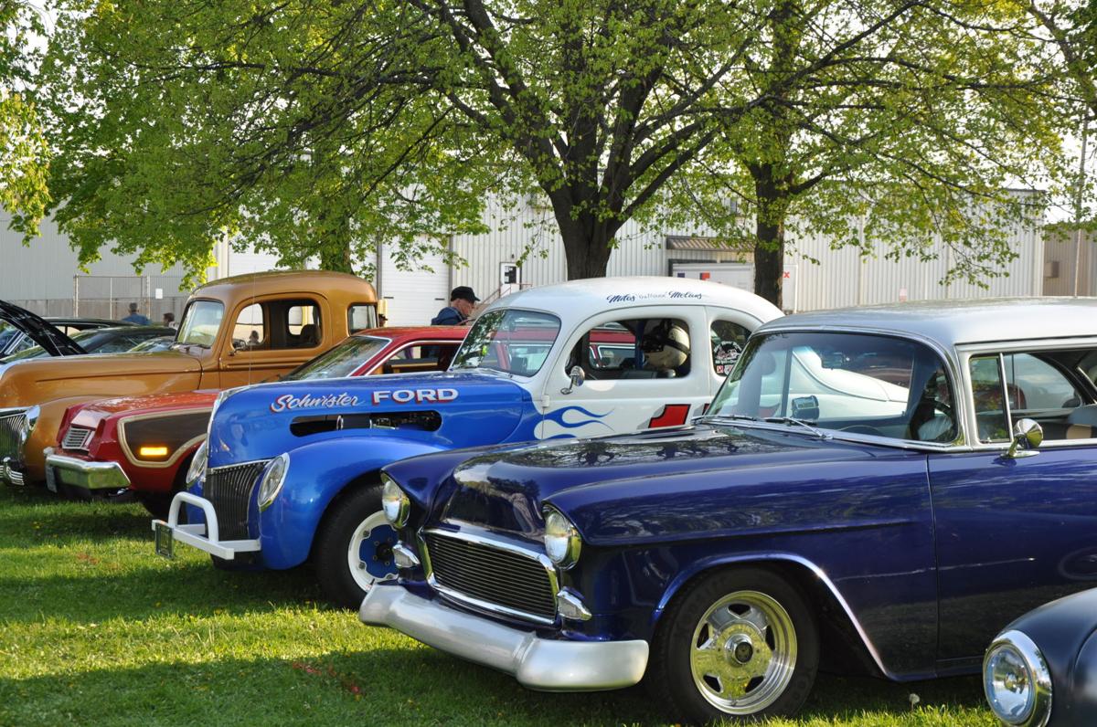 CARS IN THE PARK | Galleries | dailyunion.com