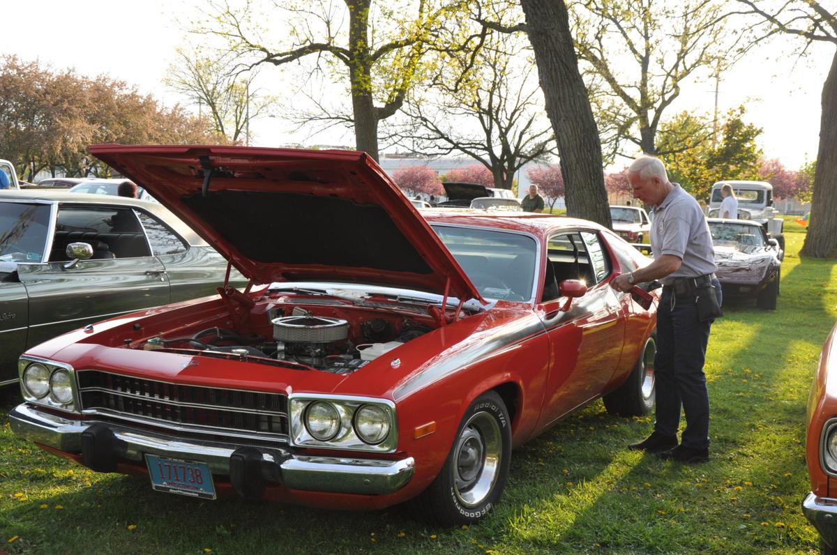 CARS IN THE PARK | Galleries | dailyunion.com