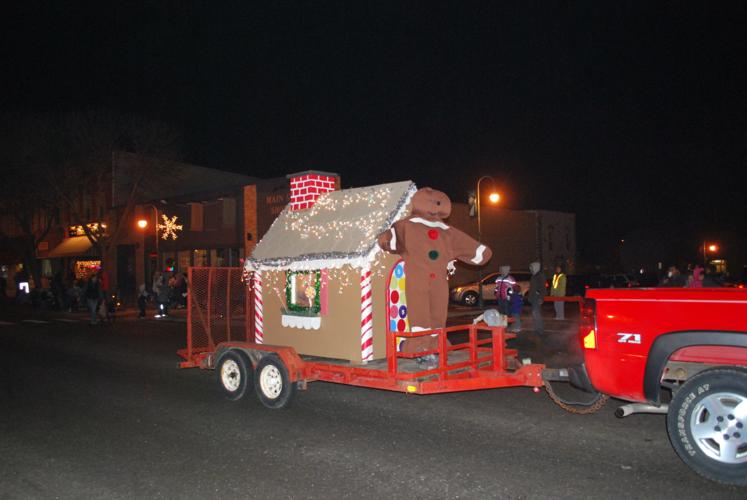 WHITEWATER'S CHRISTMAS PARADE OF LIGHTS Photo Galleries