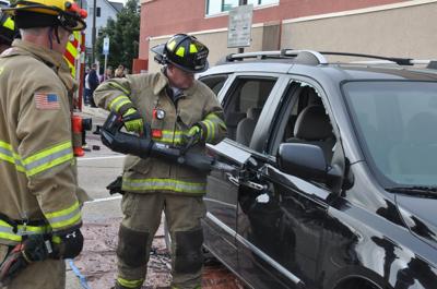 Hurst Introduces Industry S First Watertight Battery Powered Extrication Tool Line From Hurst Jaws Of Life Firehouse