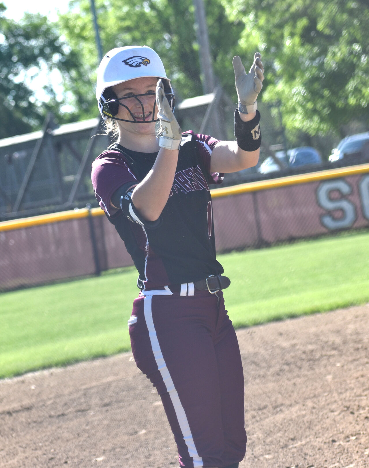 WIAA softball: Jefferson run-rules Edgerton en route to regional title |  Sports | dailyunion.com