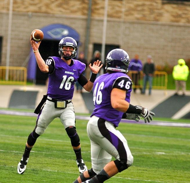 No Handouts From Here For Warhawks Uw Whitewater Dailyunion Com