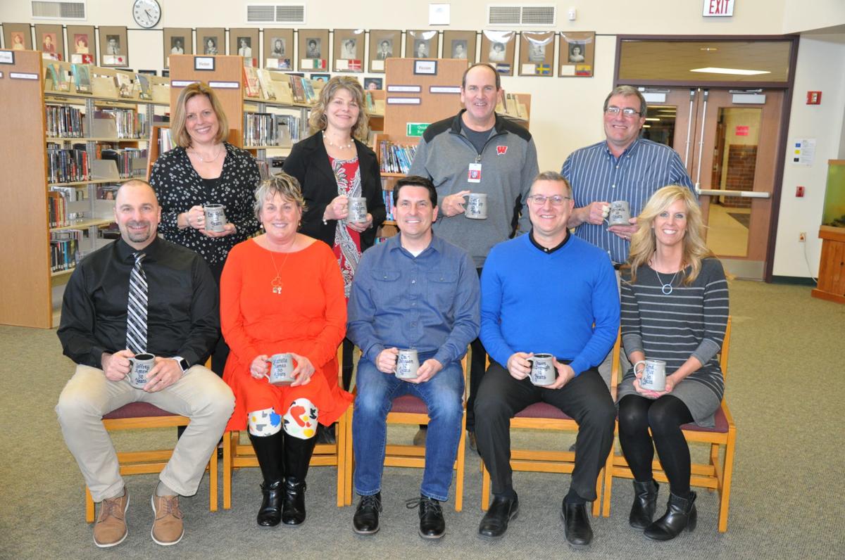 FORT SCHOOLS FETE YEARS OF SERVICE